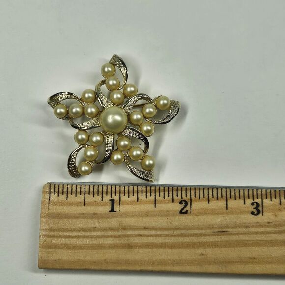 Star Brooch Faux Pearls Goldtone Vintage Marboux Signed MCM - Picture 7 of 12